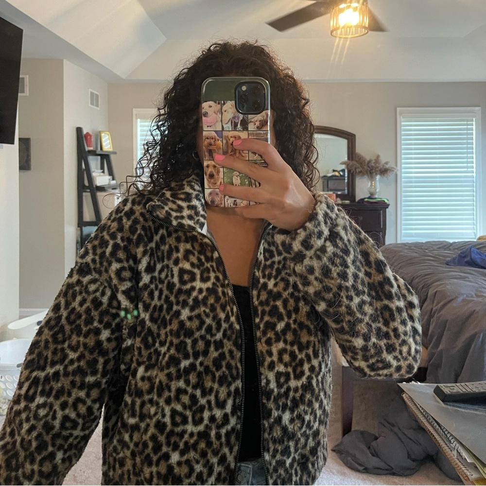 American Eagle Cheetah Print Sherpa Jacket
